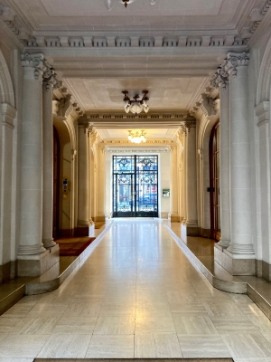 2 Hall d'entrée.jpg